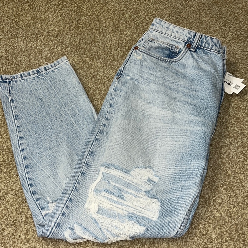 Brand new high rise ankle length classic mom fit Zara jeans